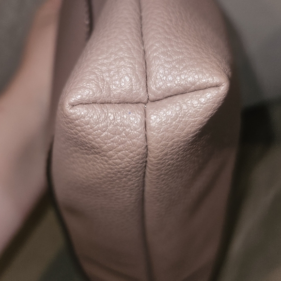 Guess nwot muave Shoulder Bag - Picture 7 of 10